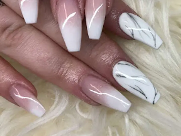 Amy’s Nails & Beauty in Longford Town