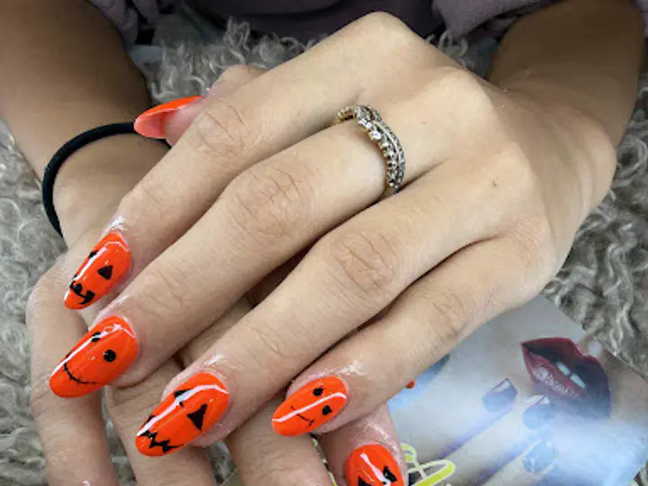 Ann Nail and SPA in Waterford