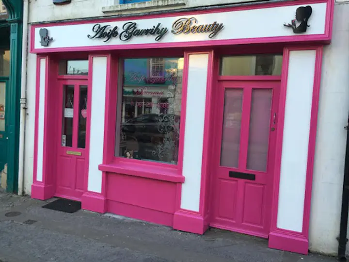 Aoife Garrihy Beauty in Ennistymon