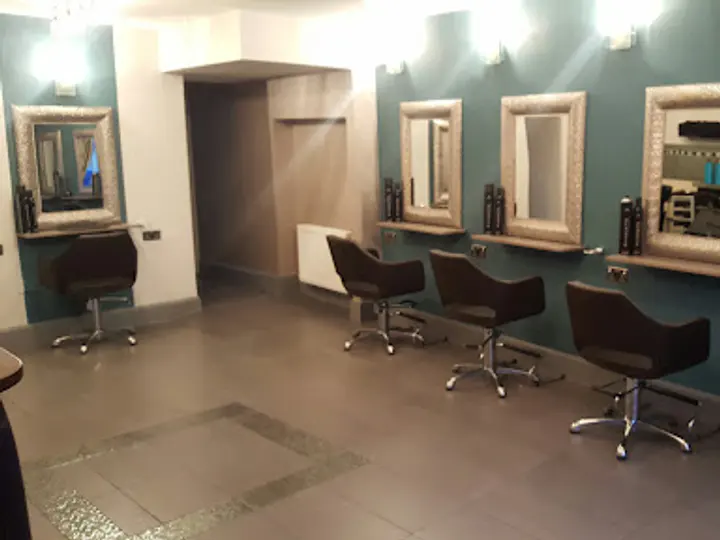Bow Hairdressing in Tralee