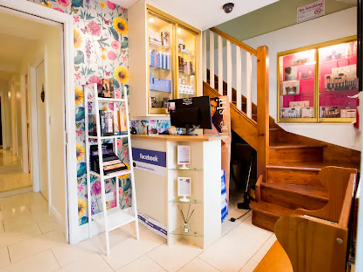 Bridge House Beauty Salon in Newport