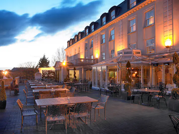 Bridge House Hotel in Tullamore