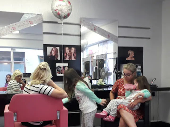 Brush 'n' Blush in Tralee