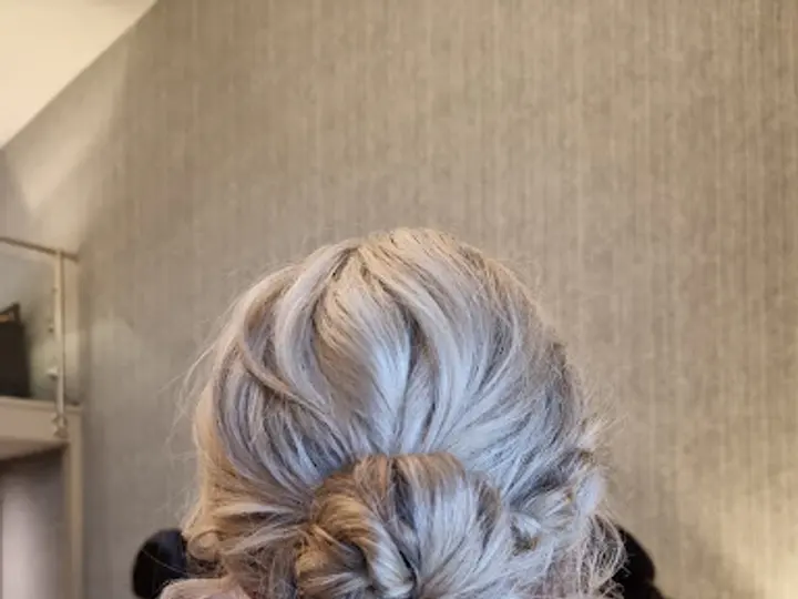 Cara Cameron | Bridal Hair Stylist (Wedding Hair) in Kilcoole