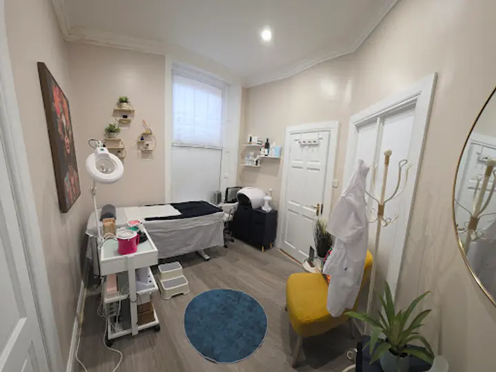 Cris Beauty Therapist in Limerick
