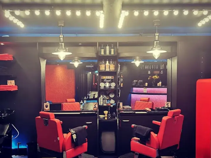Darkside Paradise Tanning Salon in Dublin 17