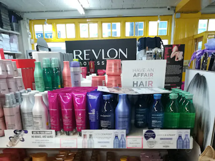 Des Maguire Hair and Beauty Supplies Limited in Mullingar