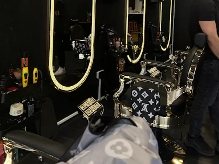 Eren's Barbers in Galway
