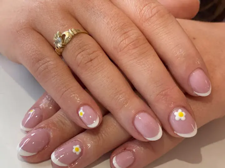 Gloss Lab Nails & Beauty in Kildare