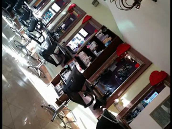 H20 Hair and Beauty Salon in Ballybay
