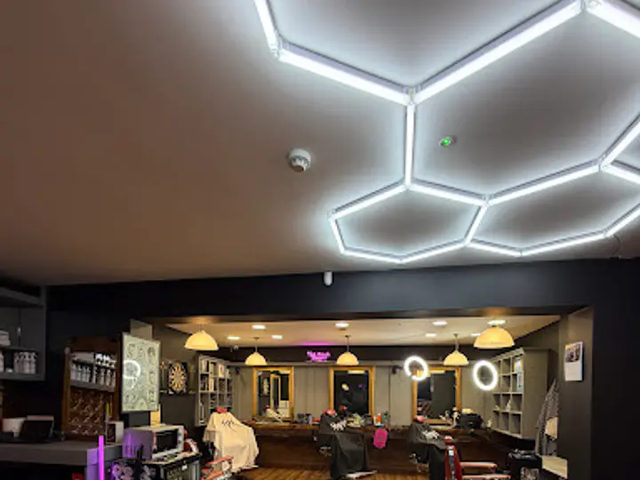 H91 Grooming Lounge in Galway