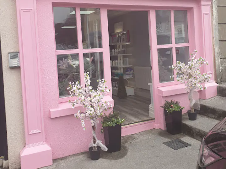 Hair 22 in Ennis