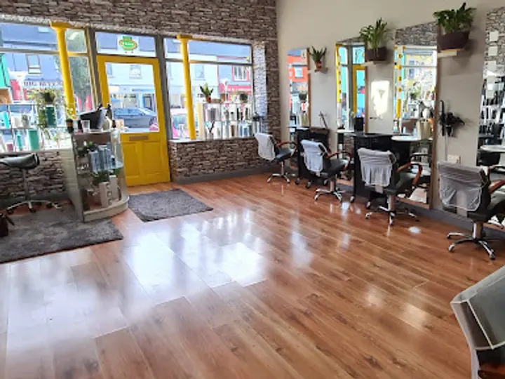 Halo Hair Design in Ballymahon