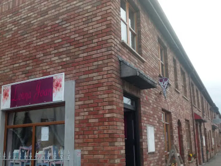 Lorna Joan Hair Design in Cavan