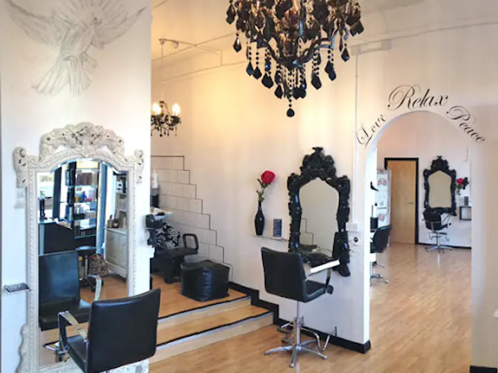 Louise Gallagher Curly Hair Specialist in Belfast