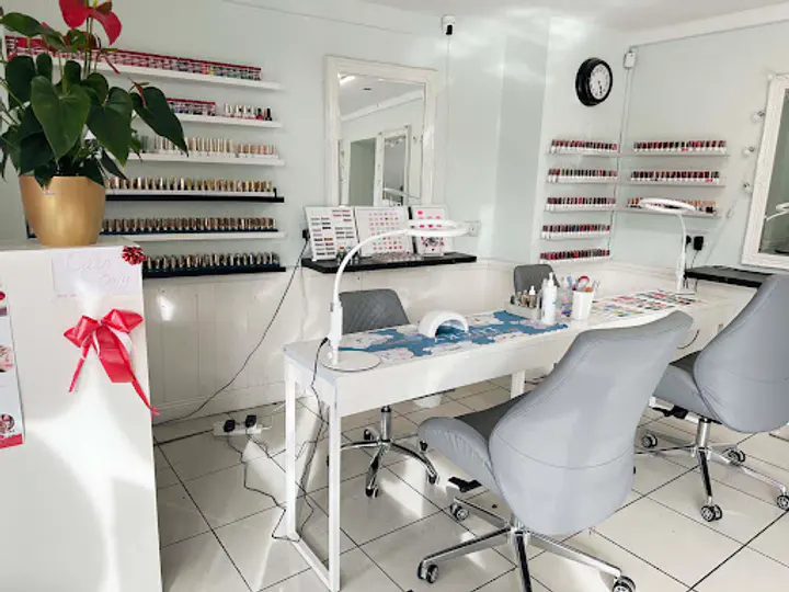 Lucky Hair Nail Beauty in Dublin 8