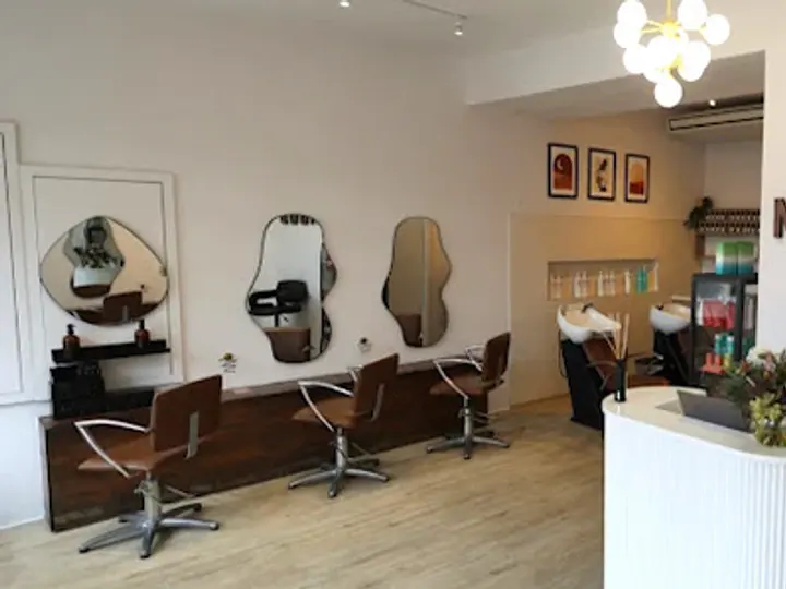 Mood Hair and Beauty in Dublin 3