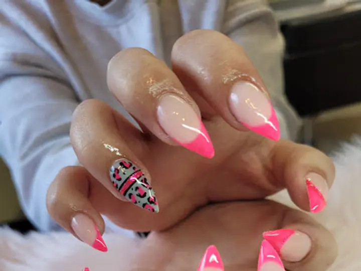 Nail That Look in Naas