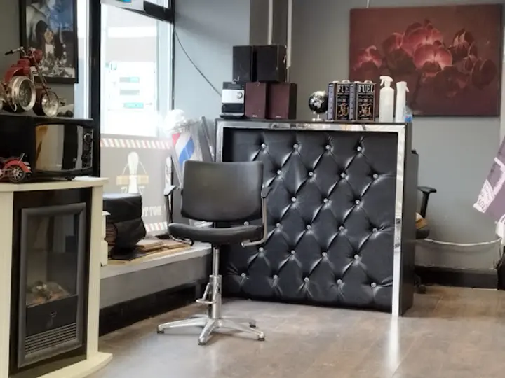 Nas Barber Shop in Limerick