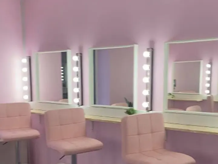 Paradise Beauty Academy in Limerick