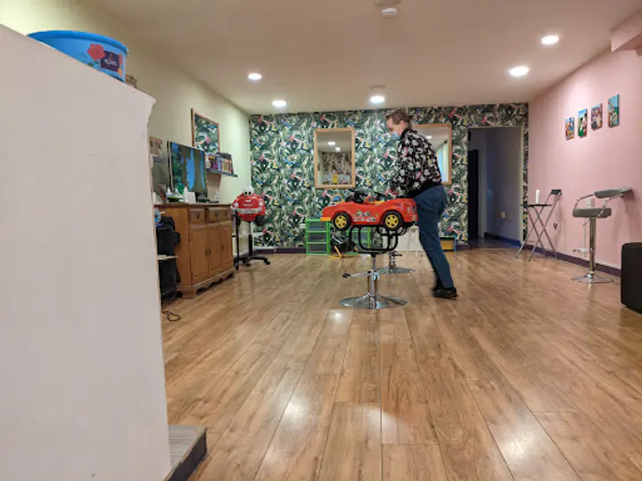 Short'n'sweet Kids Only Hairdresser in Cork