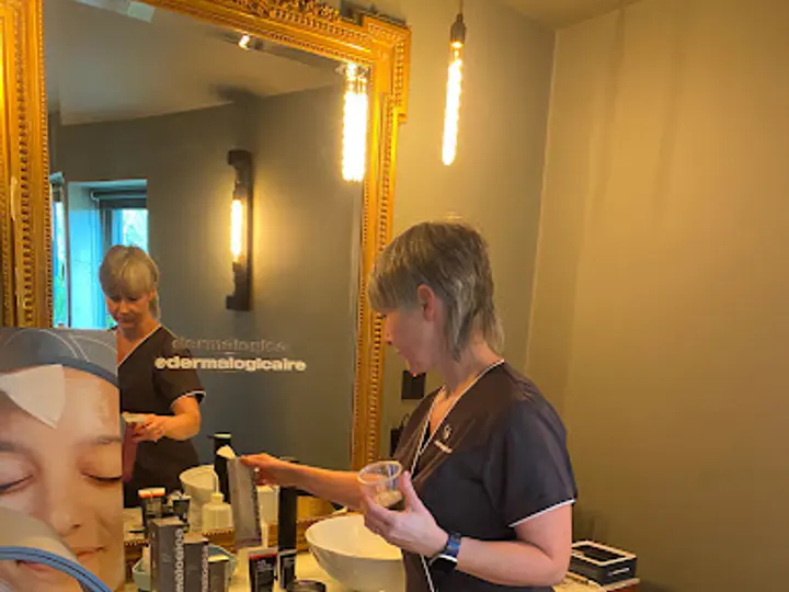Skin Essence Beauty Salon in Dublin 2