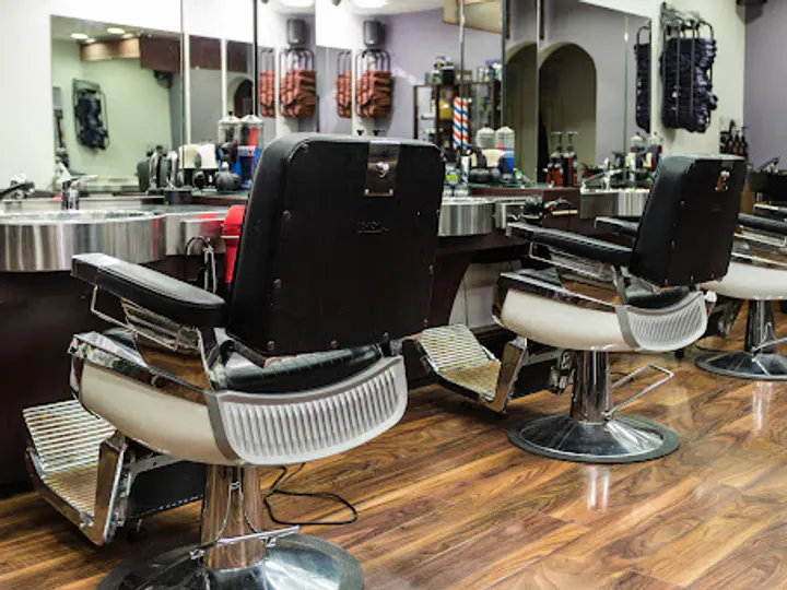 Staunton's Barbers in Castlebar