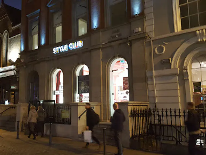 Style Club Hairdressing in Dublin 2