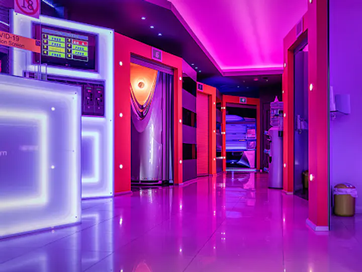Sun Studio Tan & Nail Clinic in Cork