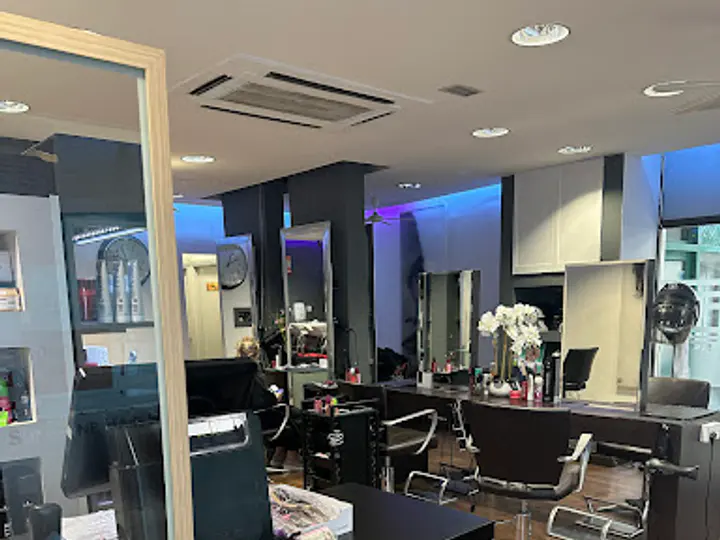 Sunshine Hair Salon in Tullamore