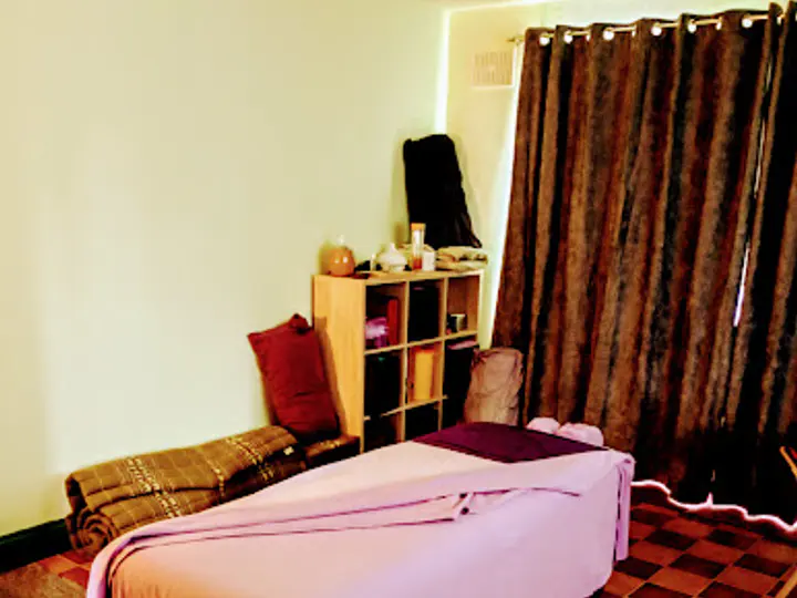 The Healing Room (Home of the Barefoot Therapist) & Barefoot Therapist Training in New Ross