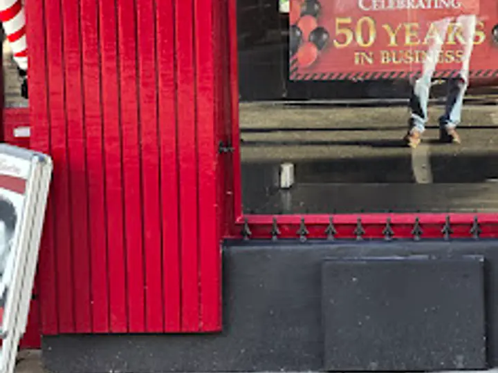 Tom Nallys Barbers in Galway
