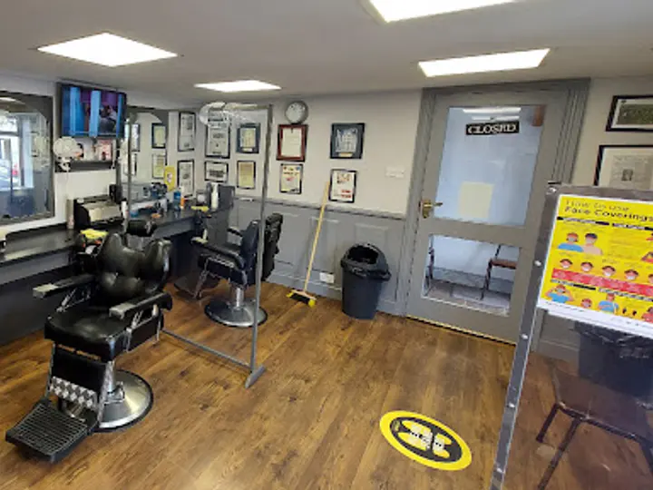 Tony's Barber in Dundalk