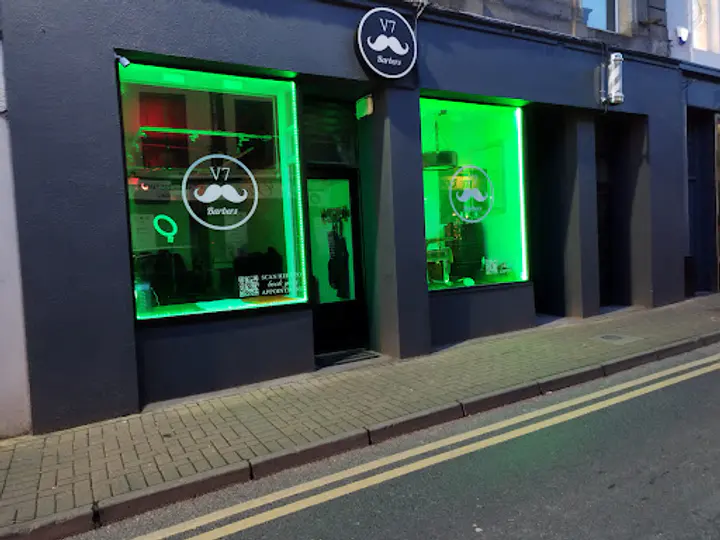V7 Barbers in Tuam