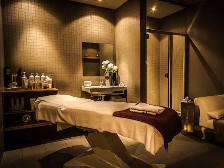 Viola Day SPA in Dublin 1