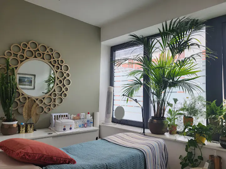 Waxing by Nivia in Dublin 1