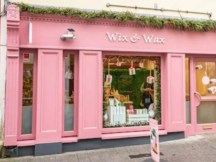 Wix and Wax Ireland in Ennis