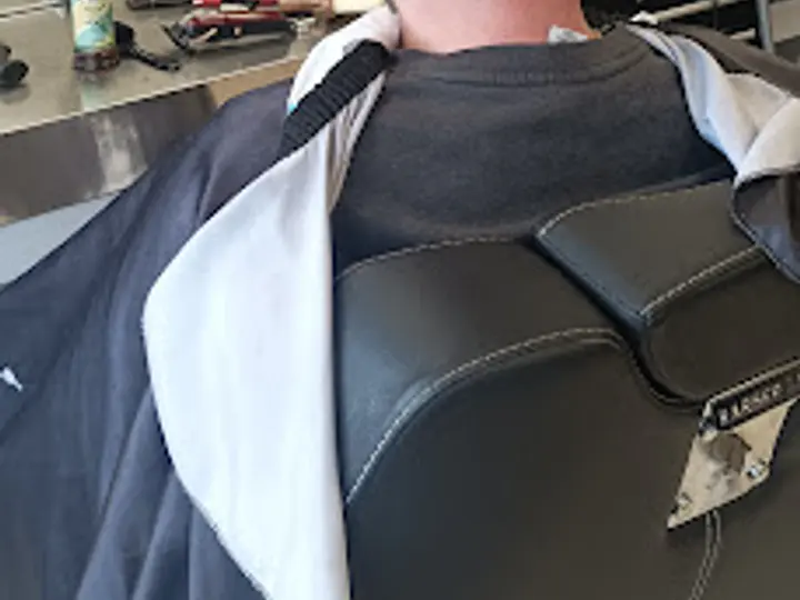 Yasir Turkish Barber in Navan